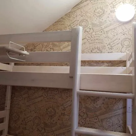 Con Piscina, 12 Personas