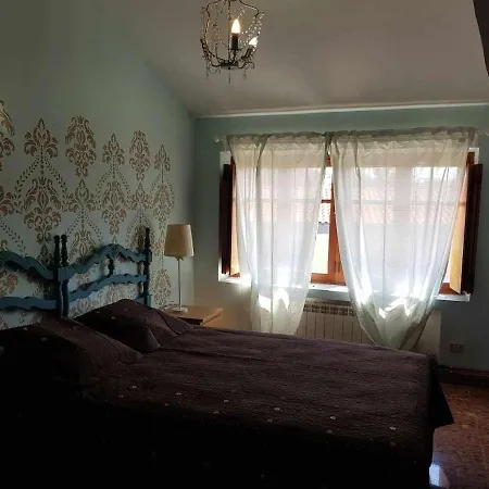 Con Piscina, 12 Personas * Valladolid