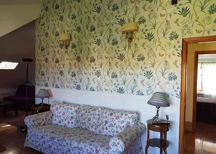 Con Piscina, 12 Personas *