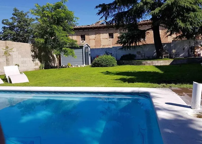 펜션 Con Piscina, 12 Personas