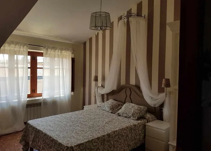 펜션 Con Piscina, 12 Personas *